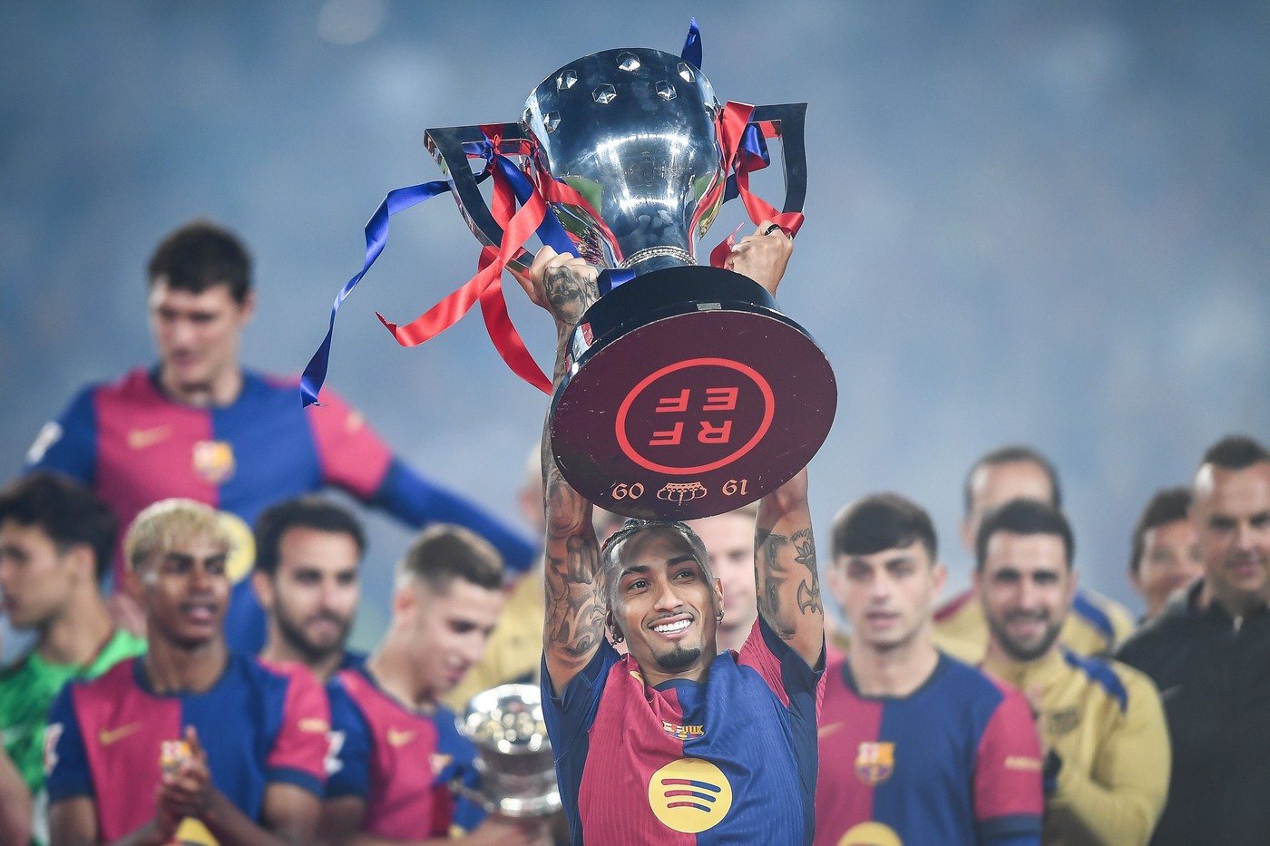 Raphinha a prolongé son contrat avec le FC Barcelone jusqu'à l'été 2028.