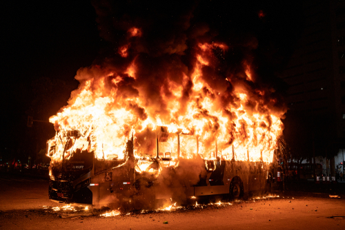 Burn Bus A bus intended for transporting workers caught fire on Vizirului Road ...