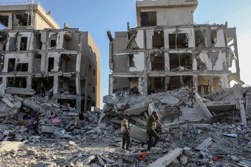Das Pressebüro in Gaza behauptet, dass Israel den Waffenstillstand mit ...