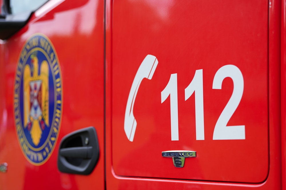 A fire broke out at an electricity storage warehouse in Buzău. No ...
