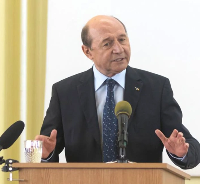 Traian Băsescu believes that the current head of state, Nicușor Dan ...