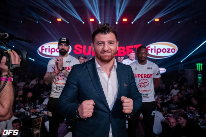 main event image