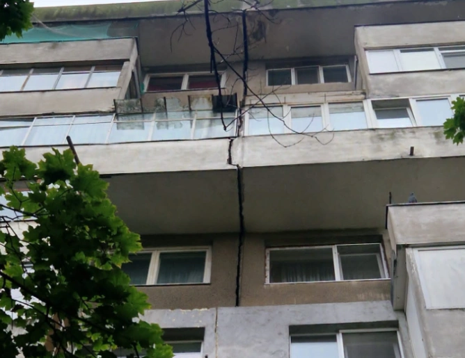 Residents of an apartment building in Bucharest were evacuated after a ...